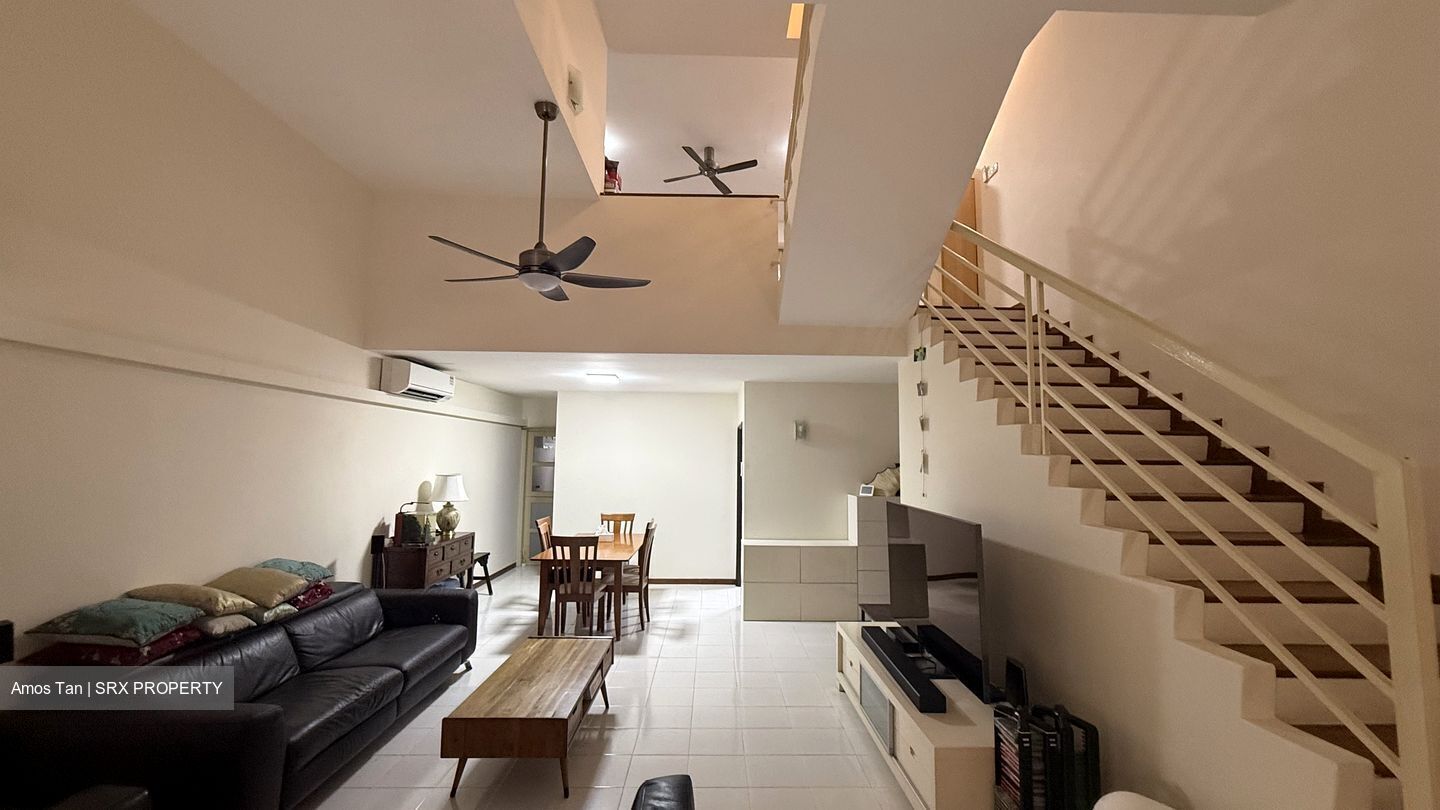 Tai Hwan Park (D19), Terrace #504094391